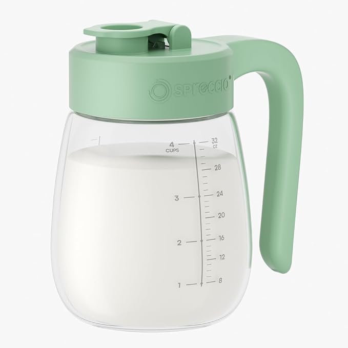 Breast Milk Pitcher Glass Resistant to Heat and Cold, 32 oz Leak-Proof Formula by spreccio
