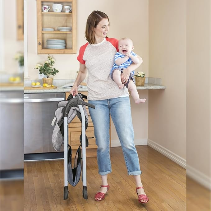 Graco Slim Snacker High Chair, Ultra Slim, Fast-Folding, Comfortable Feeding - Image 6