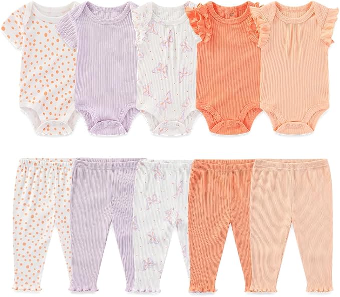 Kiddiezoom Newborn Baby Layette Set 10-Piece by Kiddiezoom