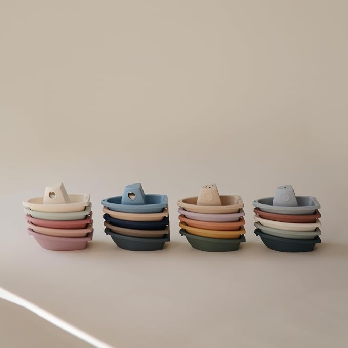 mushie Stackable Bath Boats Toy | Floating Bathtub Toys - Image 9