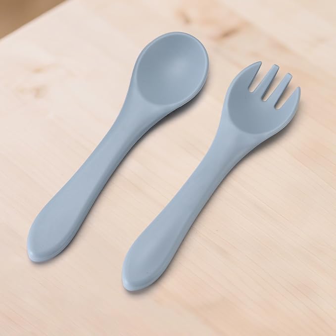 Silicone Baby Feeding Set, Includes Baby Spoons, Toddler Plates and Baby Fork - Image 4
