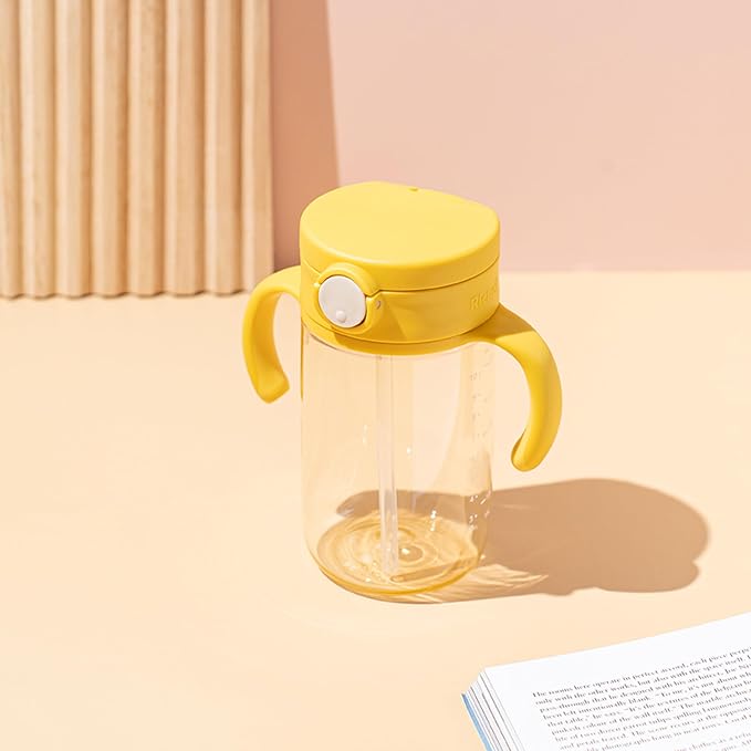 Richell On-the-Go Sippy Cup - Image 4