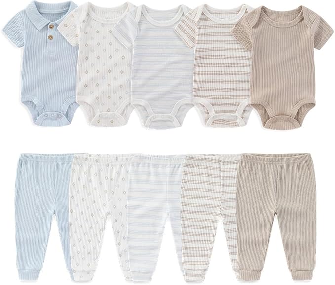 Kiddiezoom Newborn Baby Layette Set 10-Piece by Kiddiezoom