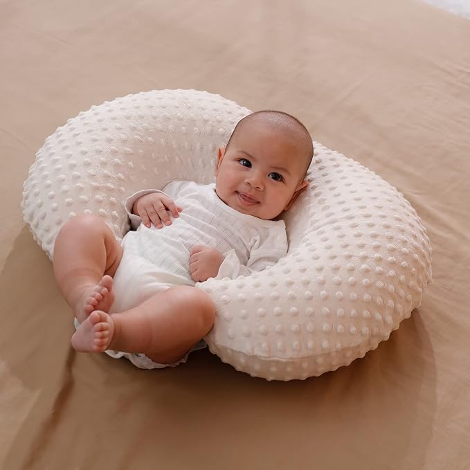 Nursing Pillow and Positioner - Image 6