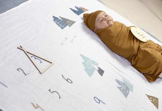 100% Organic Cotton Muslin Monthly Baby Milestone Blanket - Image 4