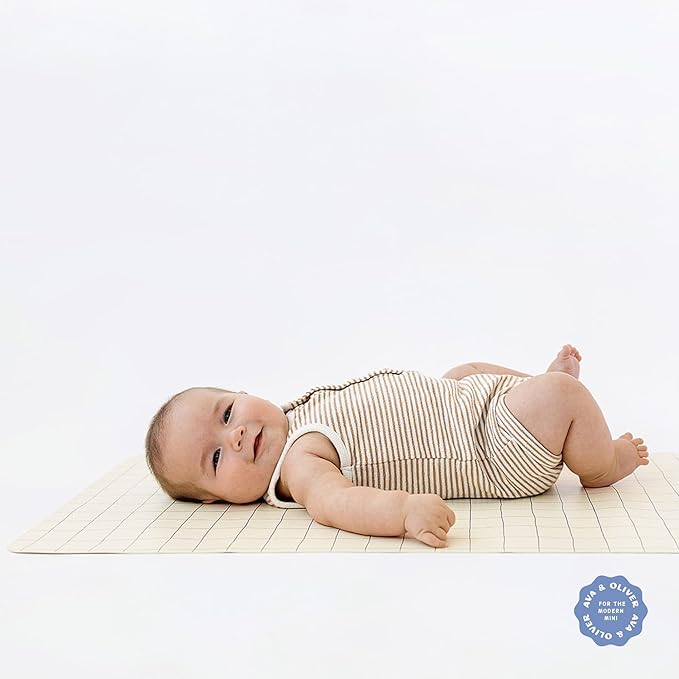 Ava + Oliver Vegan Leather Baby Changing Mat - Image 3