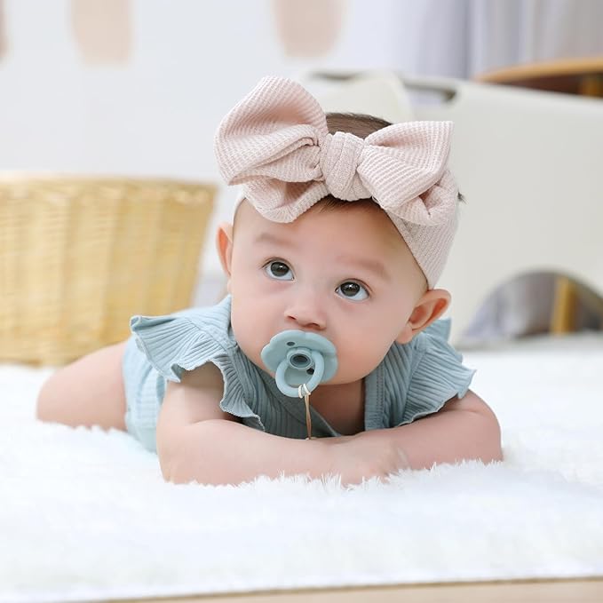 Moonkie Pacifiers Set of 2 | One-Piece Design Baby Pacifier - Image 5