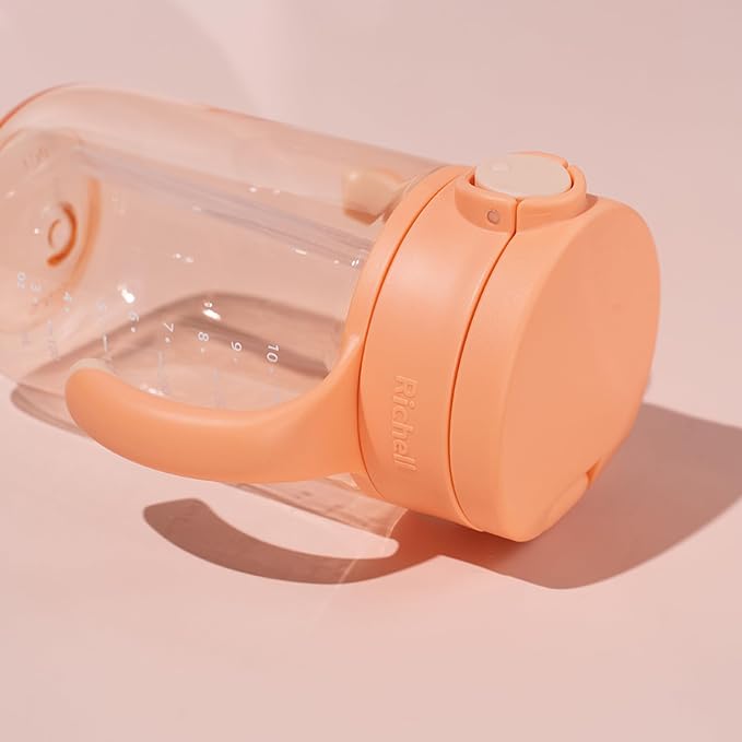 Richell On-the-Go Sippy Cup - Image 4