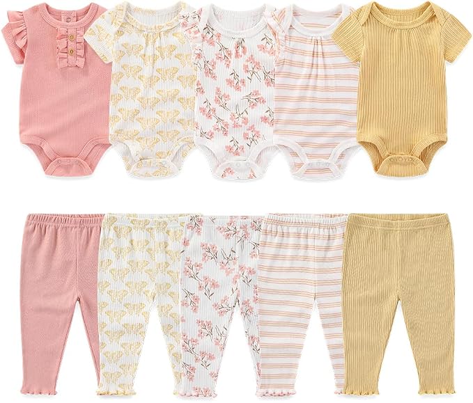Kiddiezoom Newborn Baby Layette Set 10-Piece by Kiddiezoom