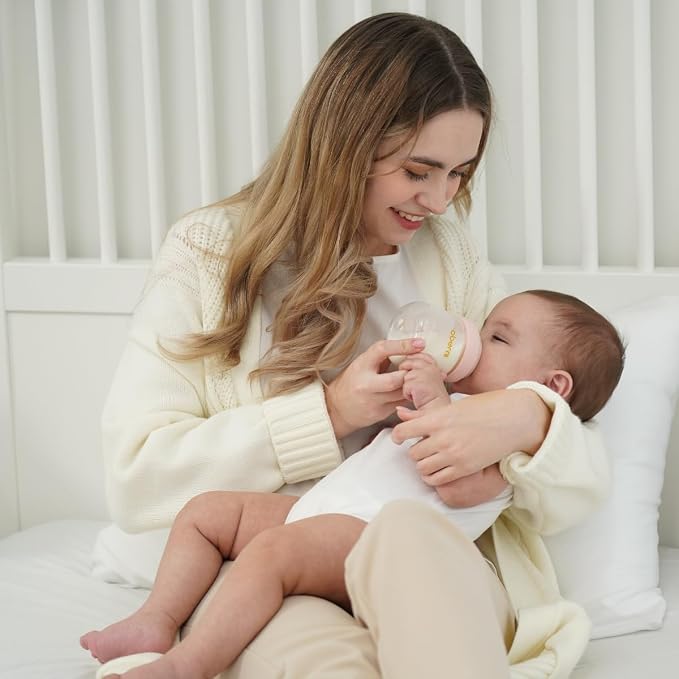 Glass Baby Bottles, Anti Colic Breastfeeding Bottle - Image 2