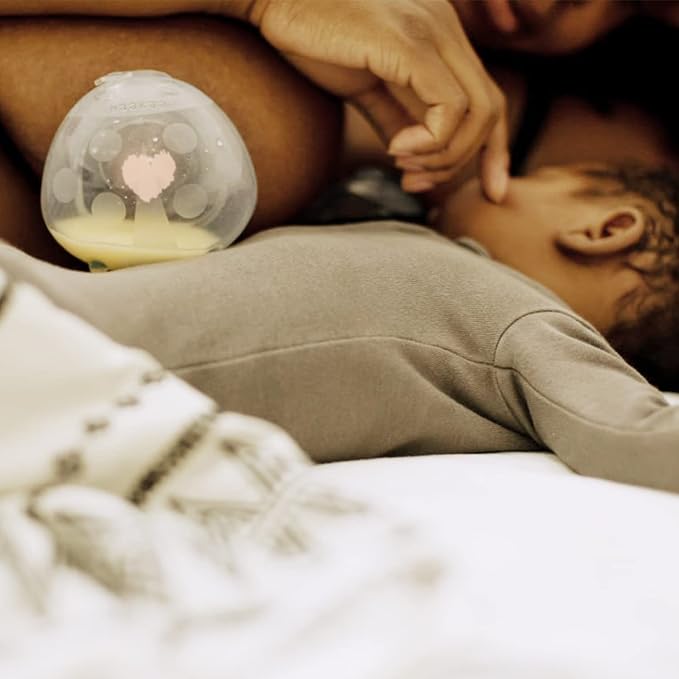 haakaa Manual Breast Pump for Breastfeeding 4oz/100ml and Ladybug Milk - Image 8