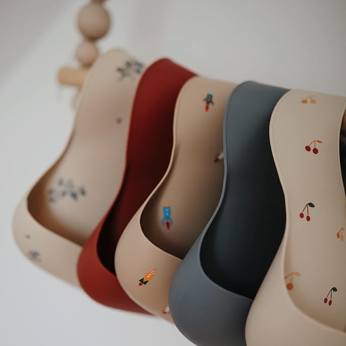 mushie Silicone Baby Bib | Adjustable Fit Waterproof Bibs - Image 2