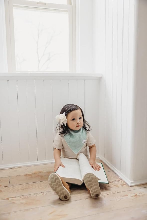 Copper Pearl 4 Pack Soft Cotton Baby Bibs - Image 2