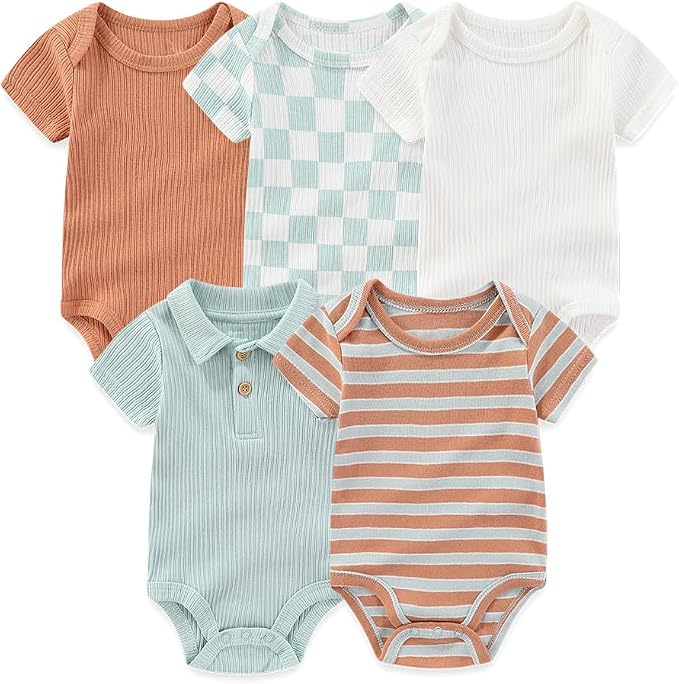 Kiddiezoom Newborn Baby Layette Set 10-Piece - Image 2