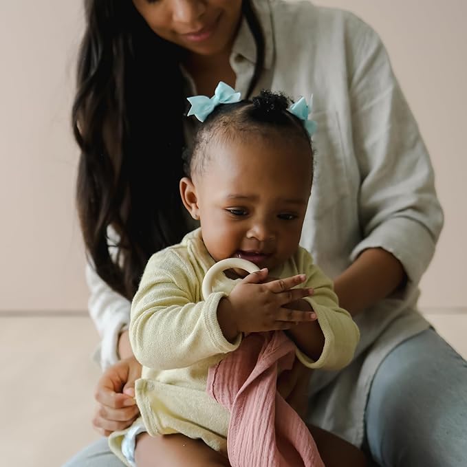 snuggle me® Nursing Cover - Image 6