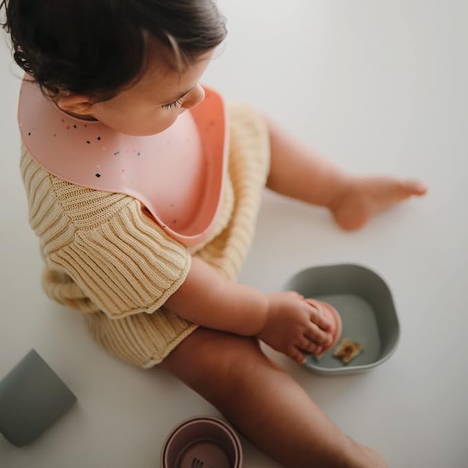 mushie Silicone Baby Bib | Adjustable Fit Waterproof Bibs - Image 3