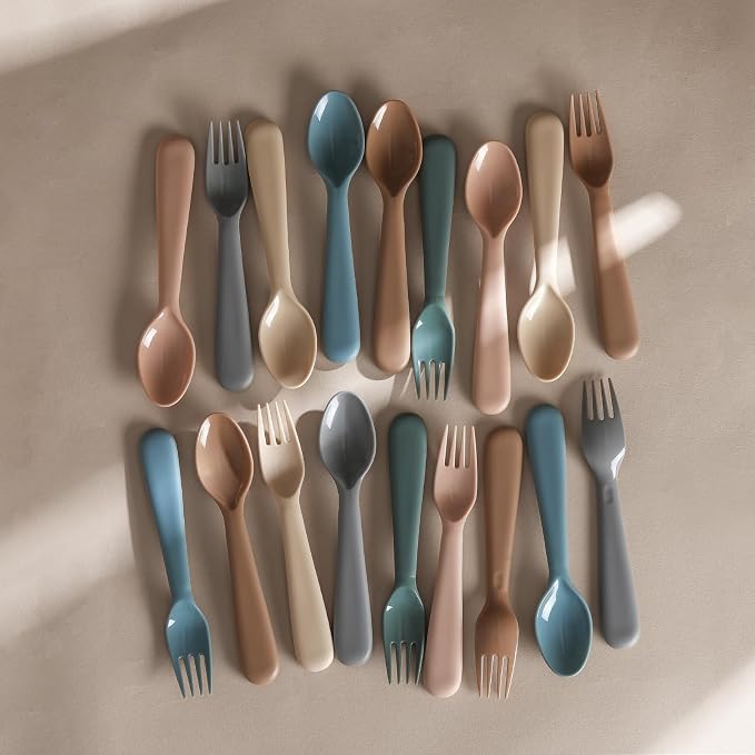 12 Pieces Toddler Utensils Set, Plastic Spoons and Forks Set - Image 3