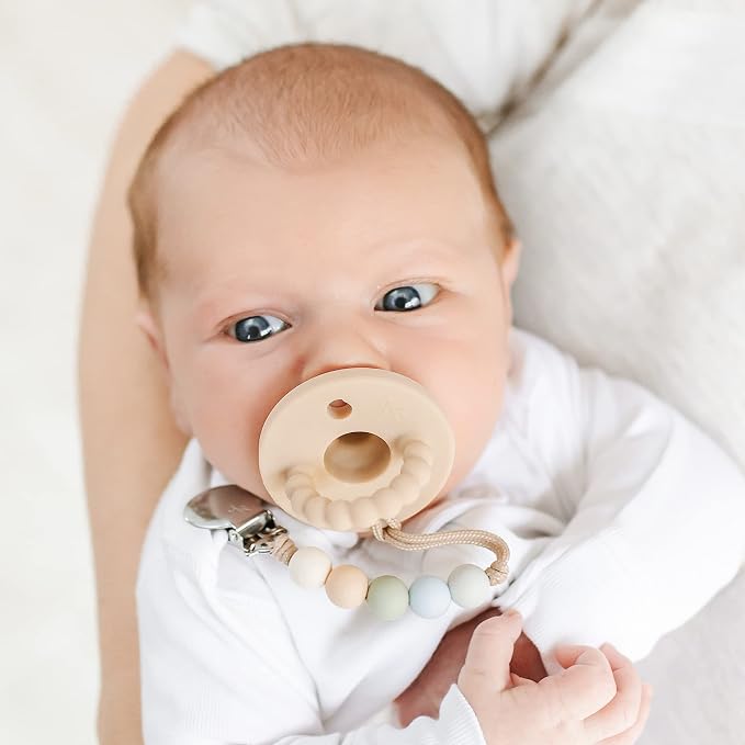 Ryan & Rose Cutie PAT Pacifier Teether - Image 6