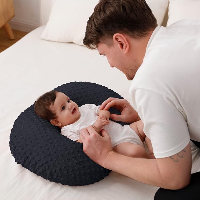 Baby Nursing Pillow and Body Positioner - Image 4