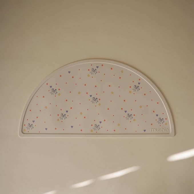 mushie x Bluey Silicone Placemat - Image 2