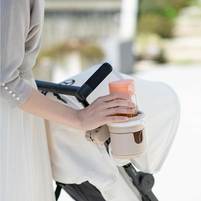 Richell On-the-Go Sippy Cup - Image 11