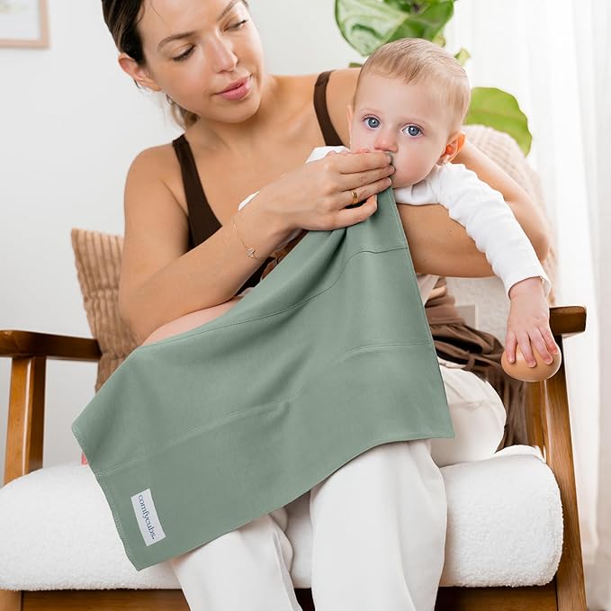 Comfy Cubs Baby Burp Cloths Set - Image 4