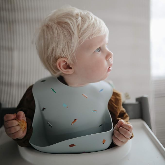 mushie Silicone Baby Bib | Adjustable Fit Waterproof Bibs - Image 3