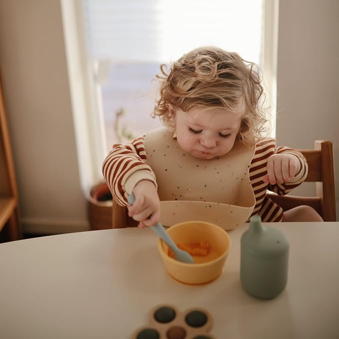 mushie Silicone Baby Feeding Spoons | 2 Pack - Image 3