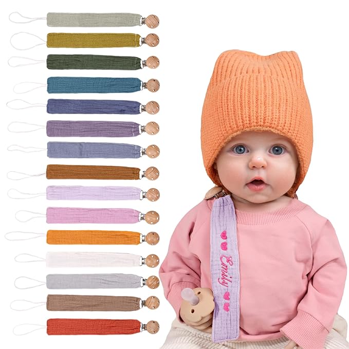 Personalized Bohemian Pacifier Clip Embroidered by GELLEDI