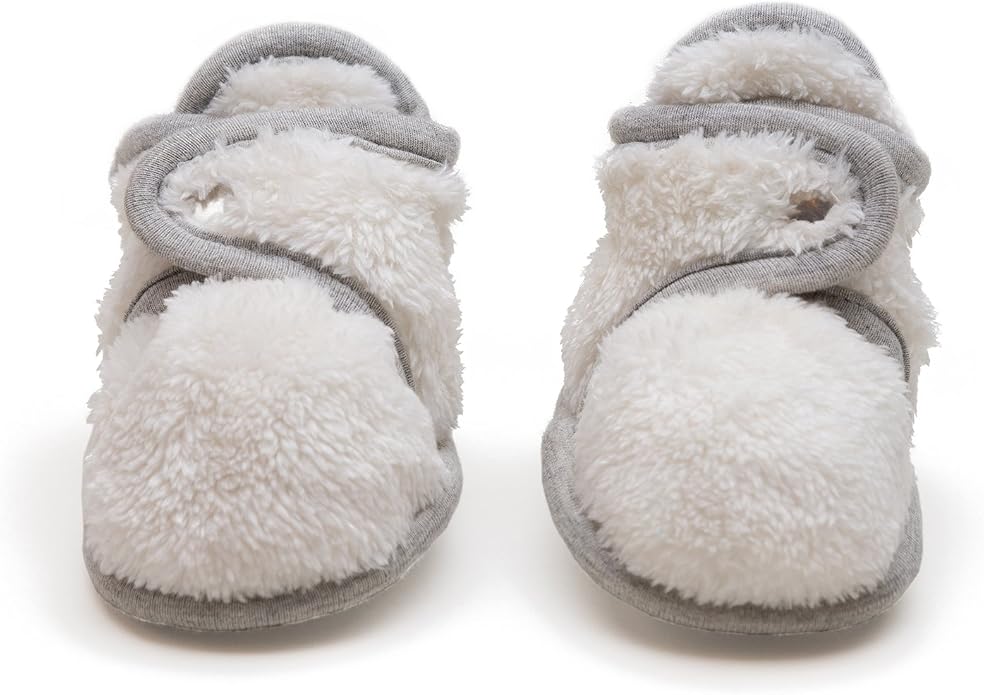 Warm Baby Booties Cozy Baby Slippers Stay on by babydeedee