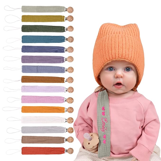 Personalized Bohemian Pacifier Clip Embroidered by GELLEDI