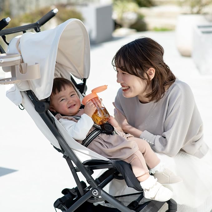 Richell On-the-Go Sippy Cup - Image 9