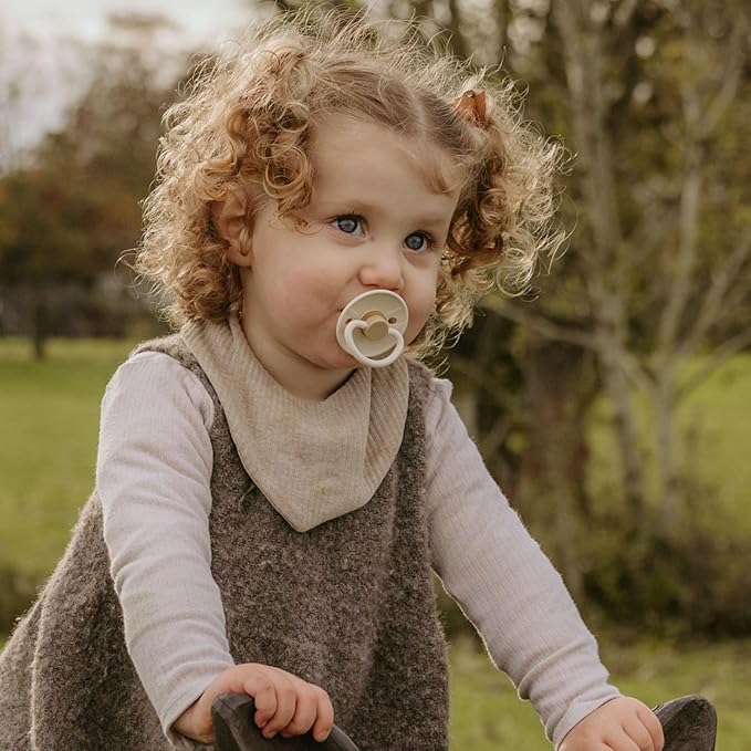 FRIGG Natural Rubber Baby Pacifier 4-Pack Crystal Sparkle | Made in Denmark | - Image 3