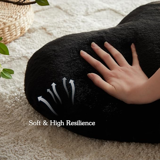 EastTree Heart Pillows, Ultra Soft Extra-Large Fluffy Pillows, Love Throw - Image 5
