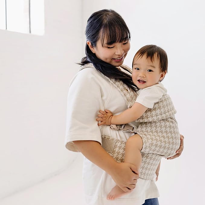 Ava & Oliver Essential Baby Carrier – Ergonomic, Hip-Healthy Soft Structured - Image 3