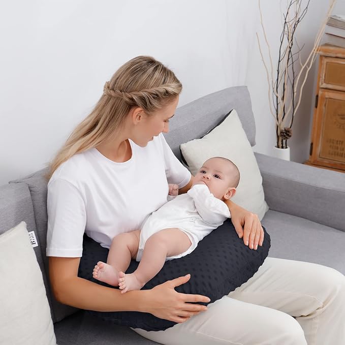 Nursing Pillow and Positioner - Image 5