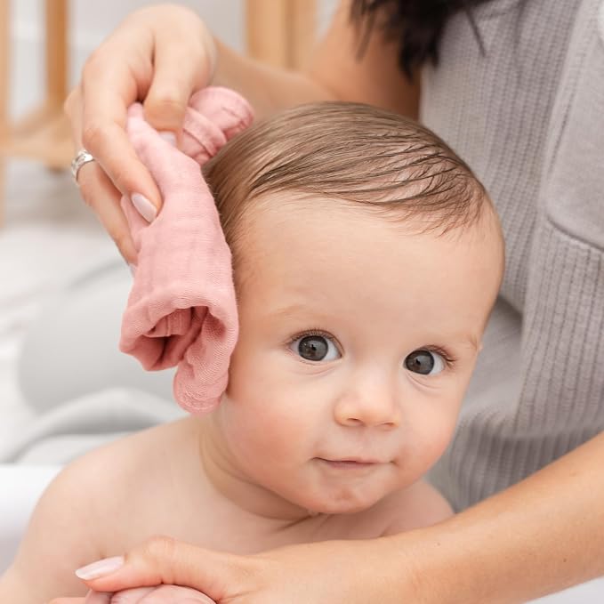 Comfy Cubs Muslin Baby Washcloths 6 Pack - Image 4