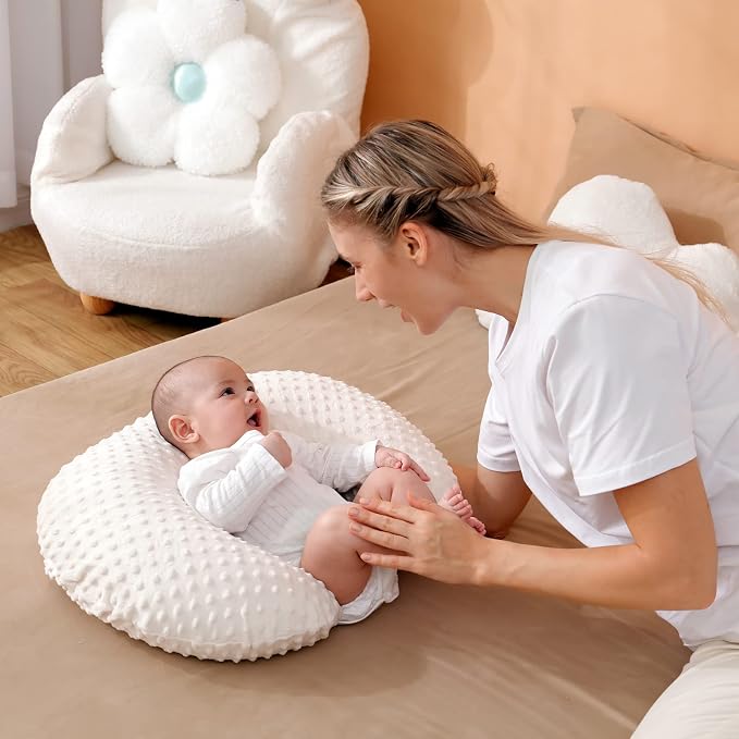 Nursing Pillow and Positioner - Image 2