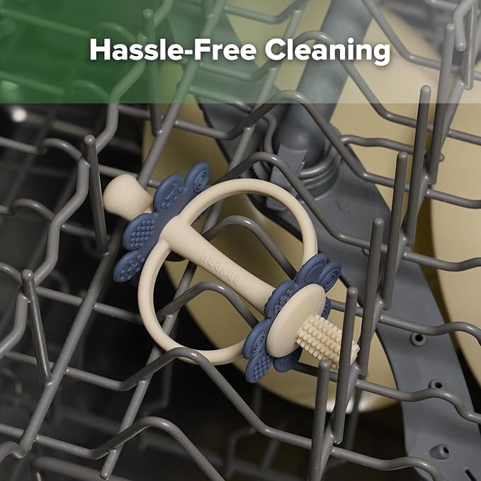 haakaa Silicone Teething Toy, Nipple-Shaped End - Image 8