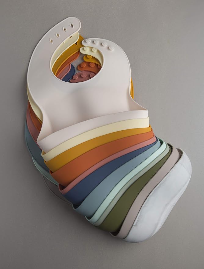 Loulou Lollipop Soft, Waterproof Silicone Feeding Bib - Image 7