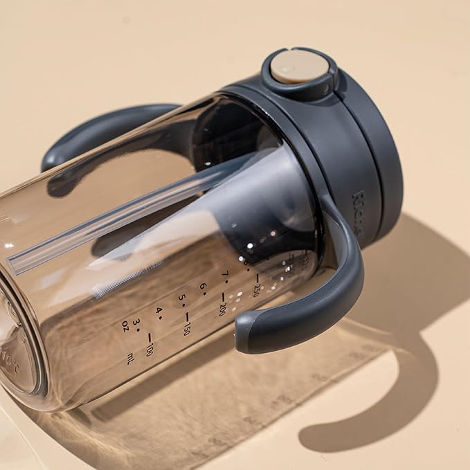 Richell On-the-Go Sippy Cup - Image 4