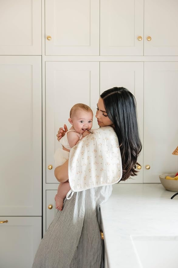 Oilo Burp Cloth 2-Pack Set, Organic Premium Cotton 4-Way Muslin, Luxuriously - Image 5