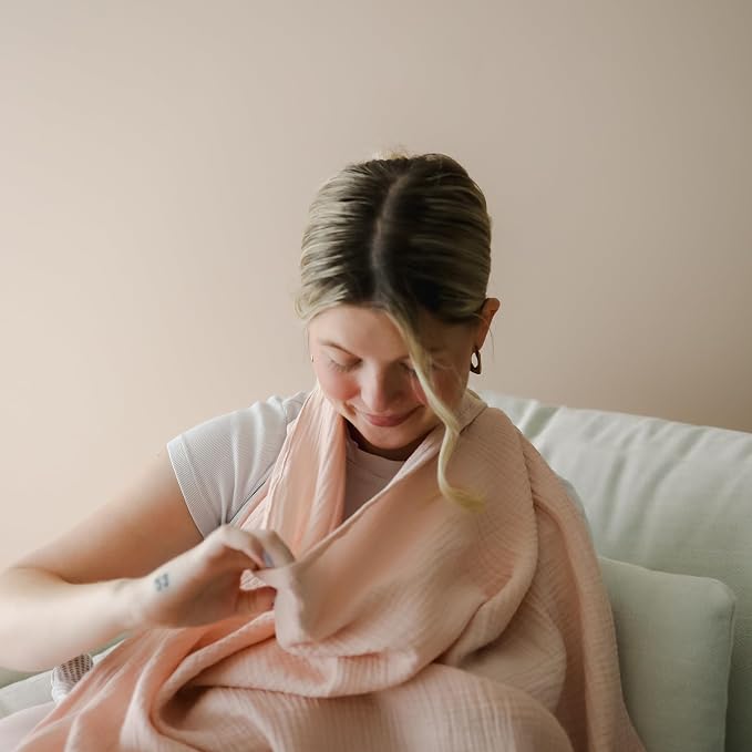 snuggle me® Nursing Cover - Image 5
