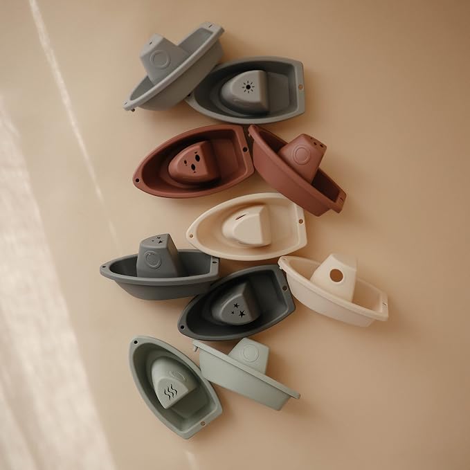 mushie Stackable Bath Boats Toy | Floating Bathtub Toys - Image 8