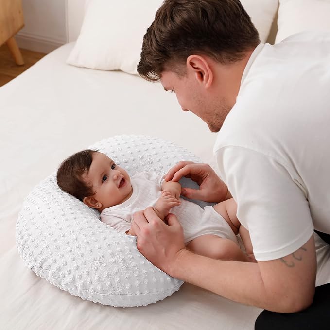 Baby Nursing Pillow and Body Positioner - Image 3