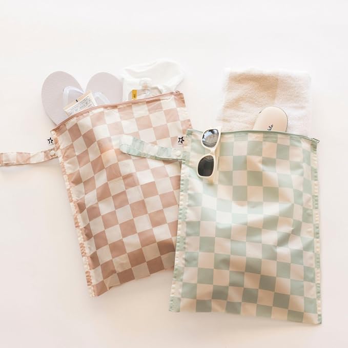 Tiny Twinkle Wet Dry Bag – 2 Pack Reusable Waterproof & Mess Proof Wet Bags - Image 7