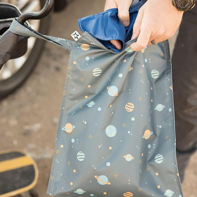 Tiny Twinkle Wet Dry Bag – 2 Pack Reusable Waterproof & Mess Proof Wet Bags - Image 6