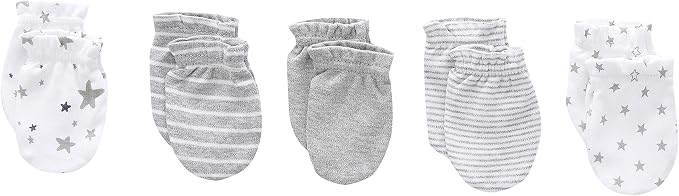 Kiddiezoom Unisex Baby Layette Essentials Giftset Clothing Set 19-Piece - Image 4
