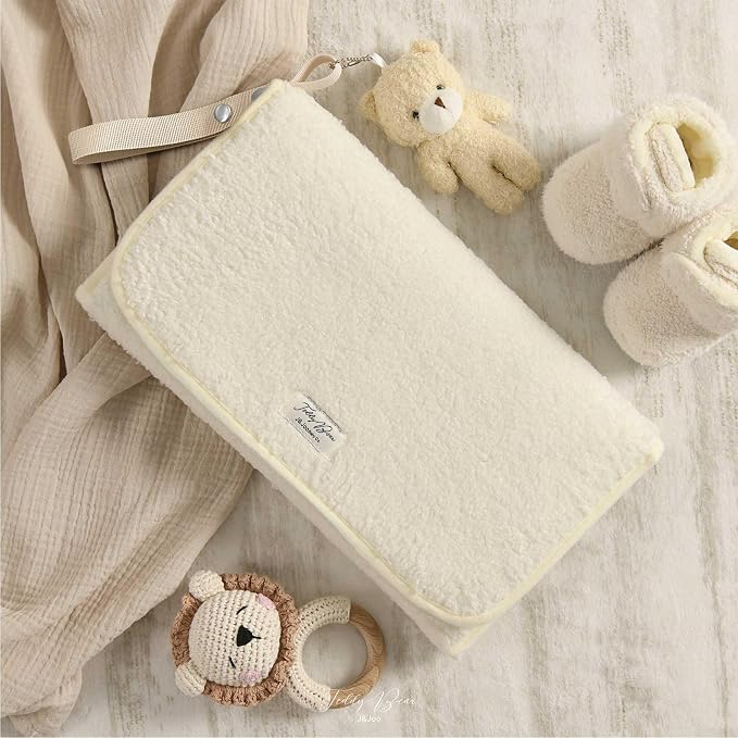 J&Joo Portable Diaper Changing Pad - Image 3