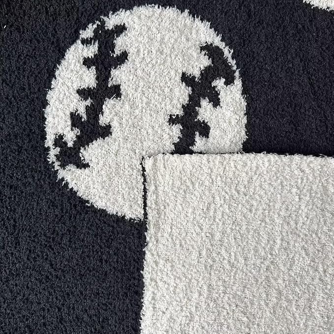 Cozy Baseball Pattern Blanket Perfect Reversible Lightweight Bedding - Image 4